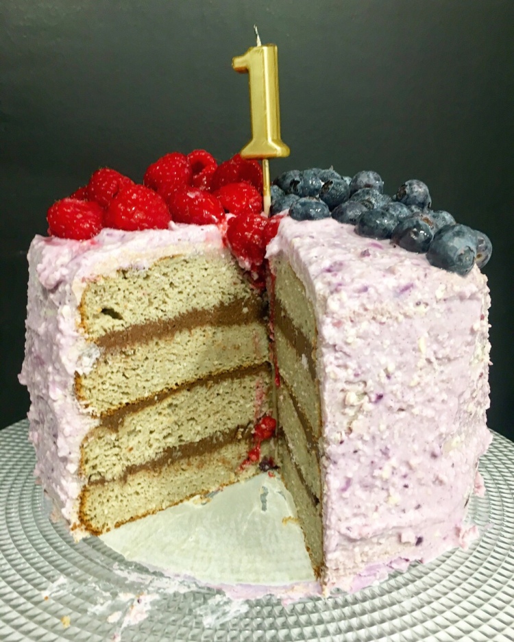 pastel de cumpleaños sin gluten y sin azúcar