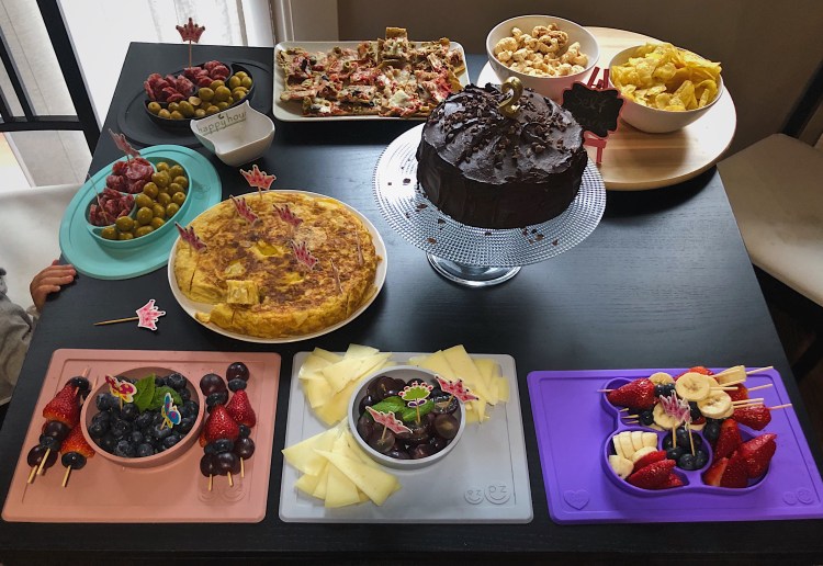 mesa de cumpleaños sin azúcar